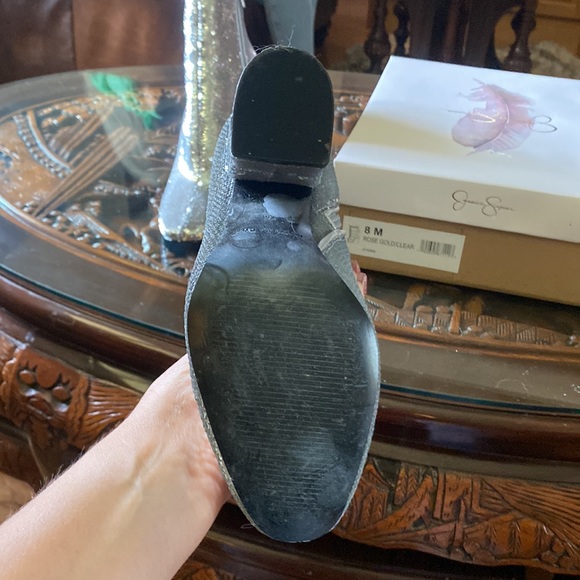 Kendall and Kylie silver sequined shiny boot💃 - Picture 5 of 6